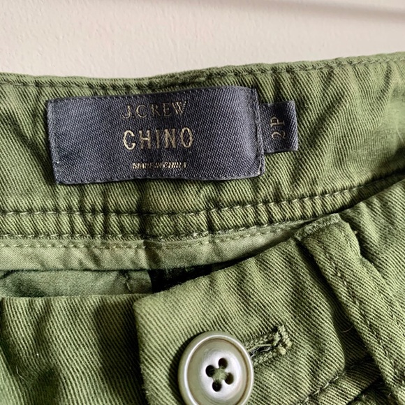 J Crew Military Green Chinos - petite - Picture 3 of 6